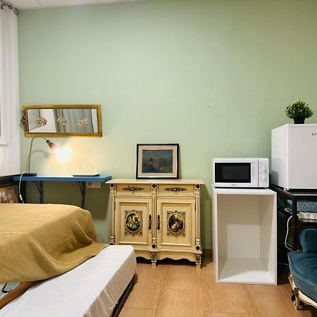 Mirador 2 Del Mercado Central - Habitacion Con Bano Privado En El Centro De La Ciudad Vella 발렌시아 외부 사진