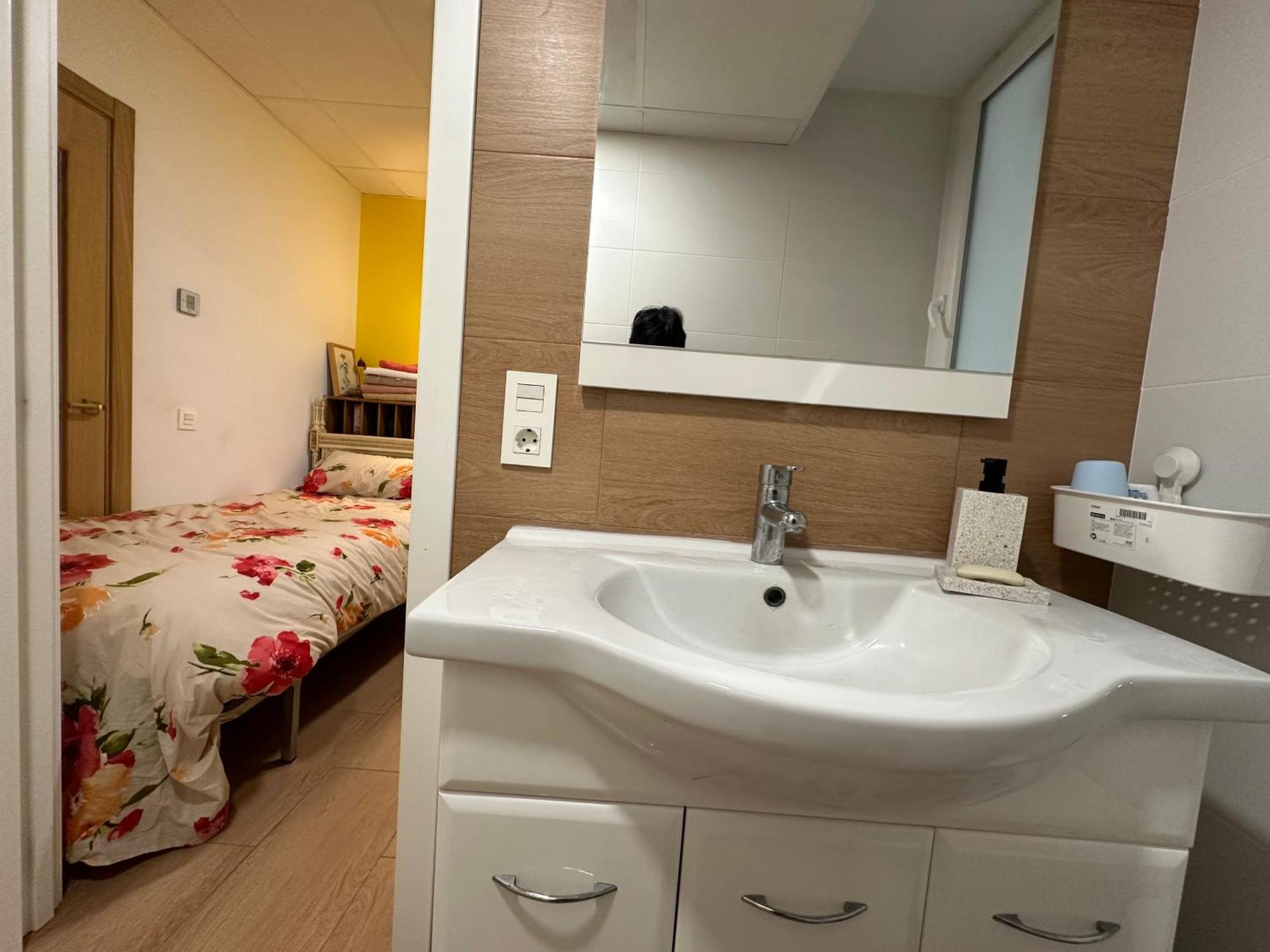 Mirador 2 Del Mercado Central - Habitacion Con Bano Privado En El Centro De La Ciudad Vella 발렌시아 외부 사진