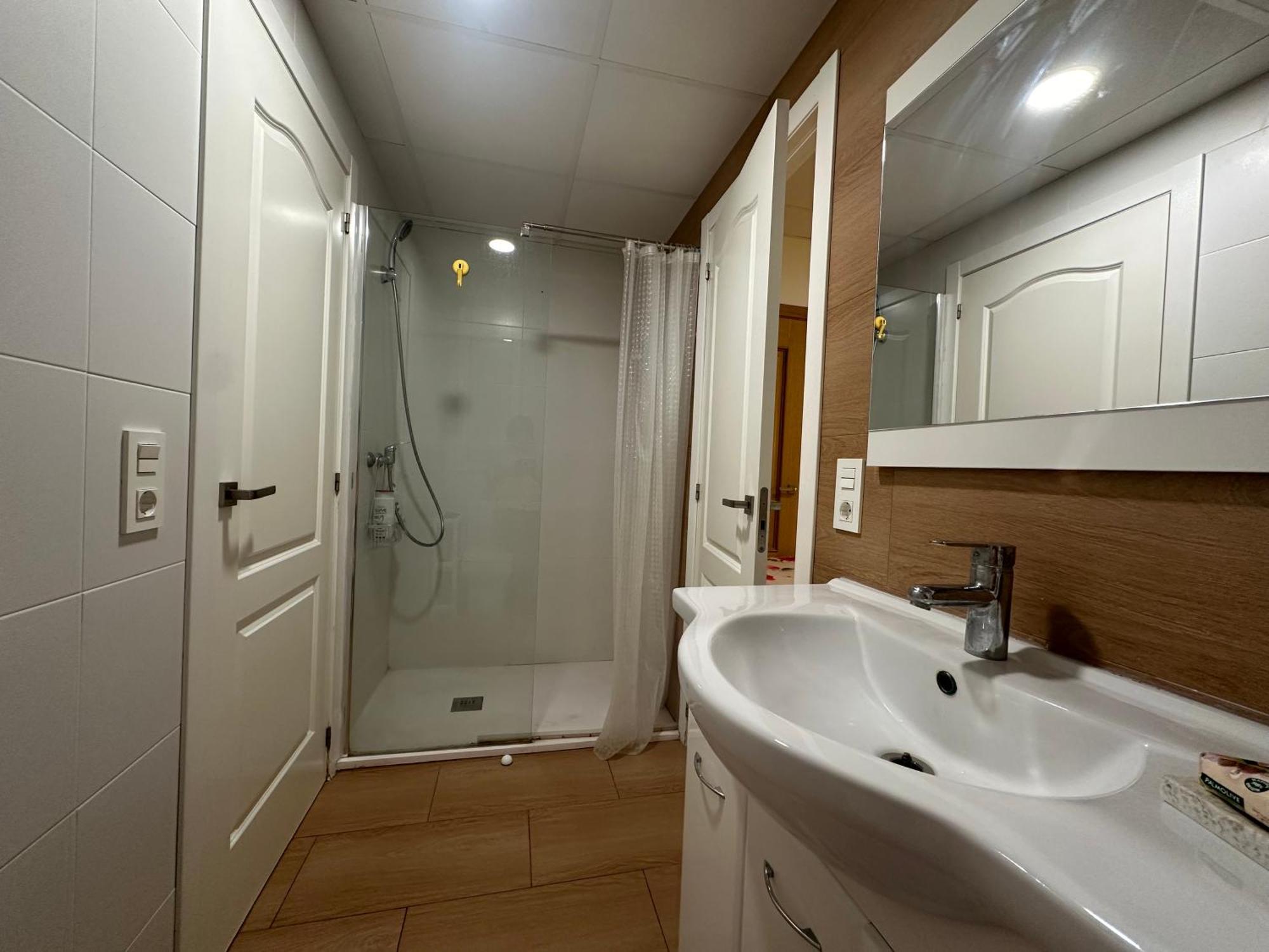Mirador 2 Del Mercado Central - Habitacion Con Bano Privado En El Centro De La Ciudad Vella 발렌시아 외부 사진