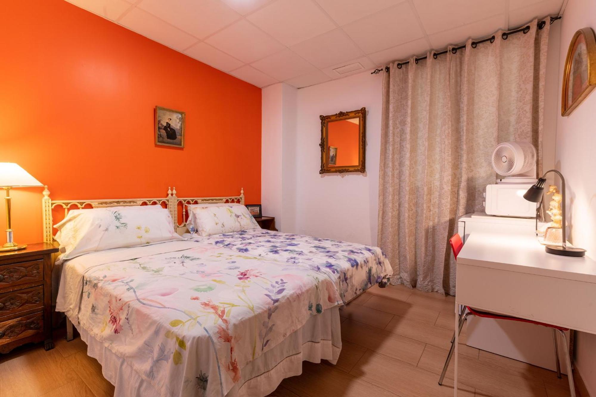 Mirador 2 Del Mercado Central - Habitacion Con Bano Privado En El Centro De La Ciudad Vella 발렌시아 외부 사진